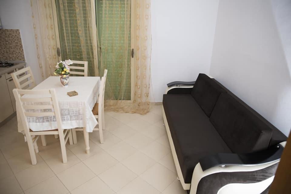 360° View Apartments Vlorë Exteriör bild